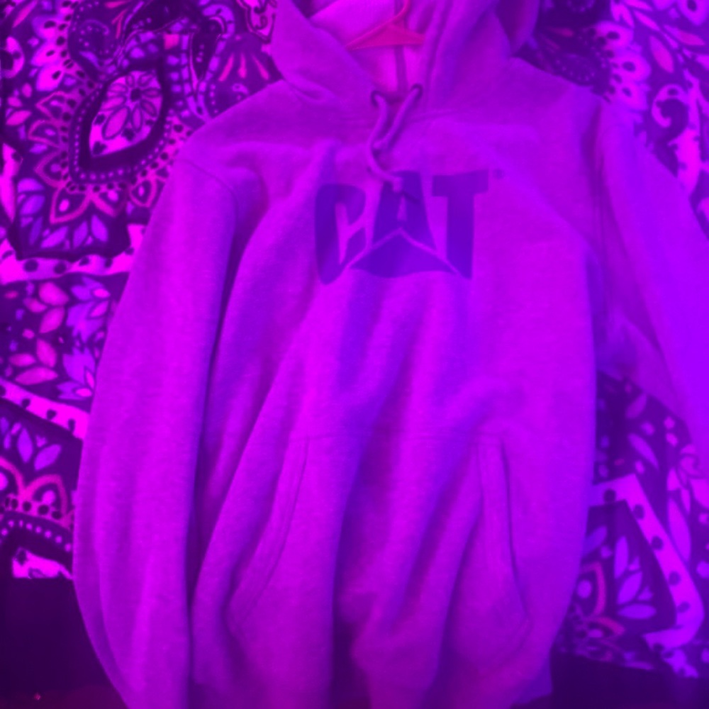 cat pullover